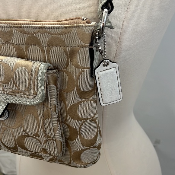 Coach tan signature C crossbody bag - Picture 4 of 15